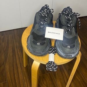Balenciaga for men size 45 or 11 us